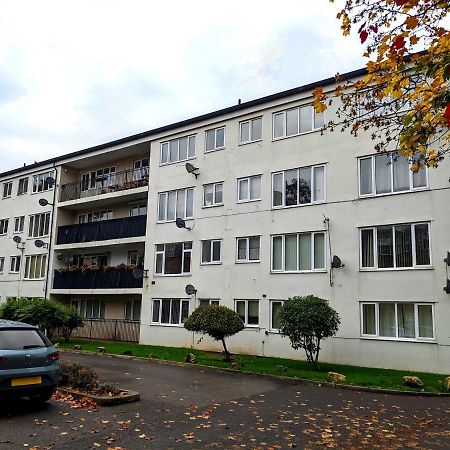 Racecourse Apartment Ντόνκαστερ Εξωτερικό φωτογραφία