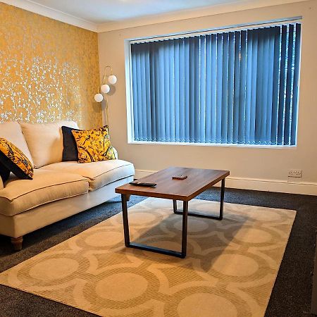 Racecourse Apartment Ντόνκαστερ Εξωτερικό φωτογραφία