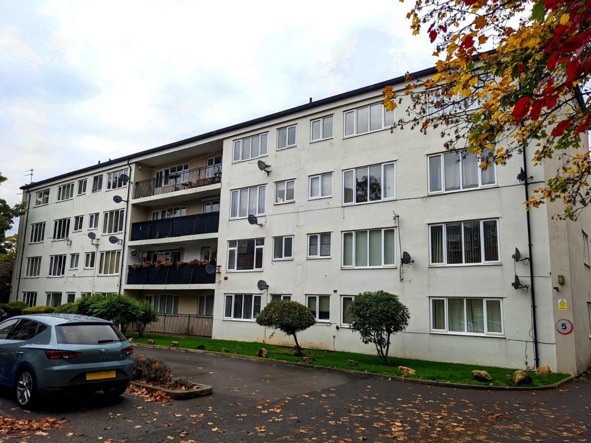 Racecourse Apartment Ντόνκαστερ Εξωτερικό φωτογραφία