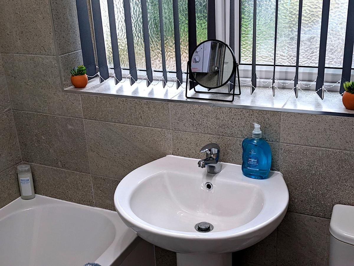 Racecourse Apartment Ντόνκαστερ Εξωτερικό φωτογραφία